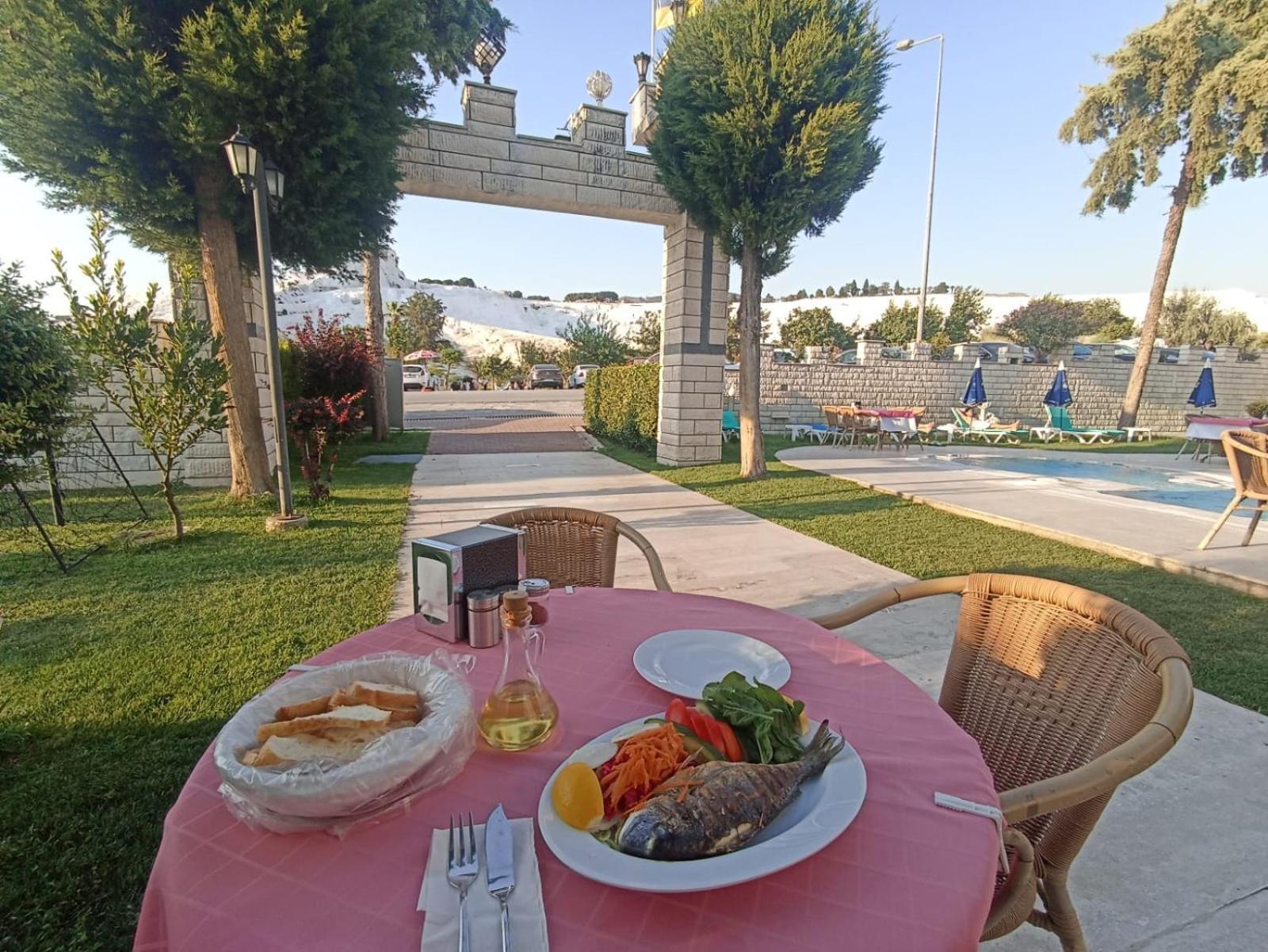 Hotel Hal-Tur Pamukkale Esterno foto